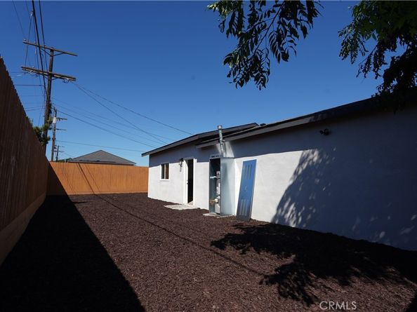 1850 W. 80th Street, Los Angeles CA 90047