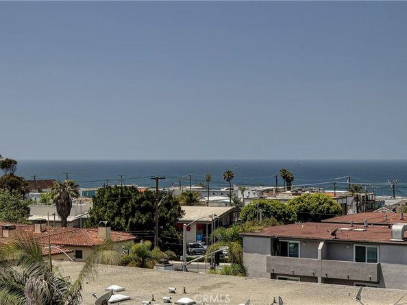1140 Fisher Avenue, Manhattan Beach CA 90266