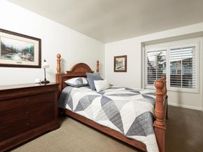 10049 Riverhead Dr, Rancho Penasquitos CA 92129