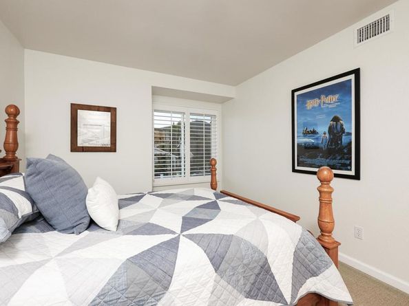 10049 Riverhead Dr, Rancho Penasquitos CA 92129