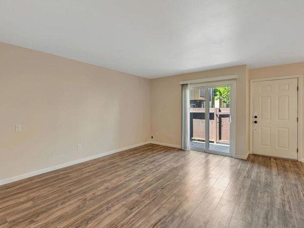 3454 Castle Glen Drive, San Diego CA 92123