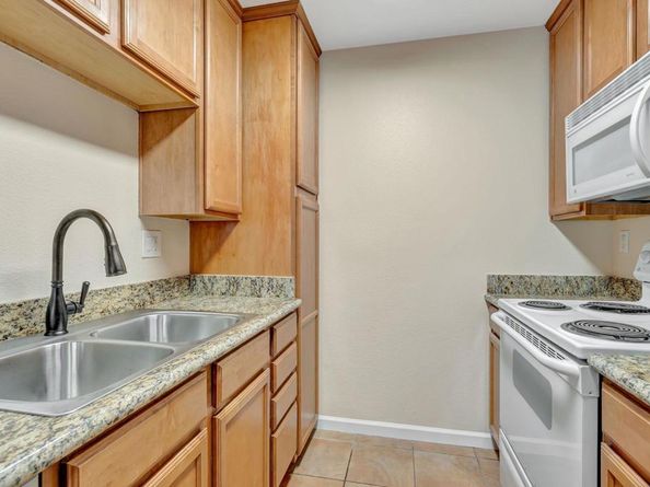 3454 Castle Glen Drive, San Diego CA 92123