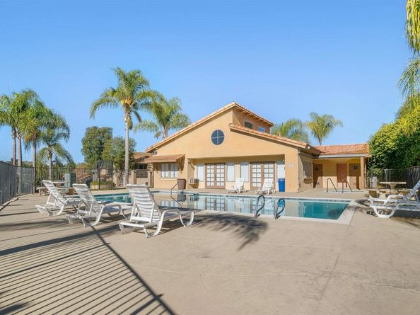 211 Woodland Pkwy, San Marcos CA 92069