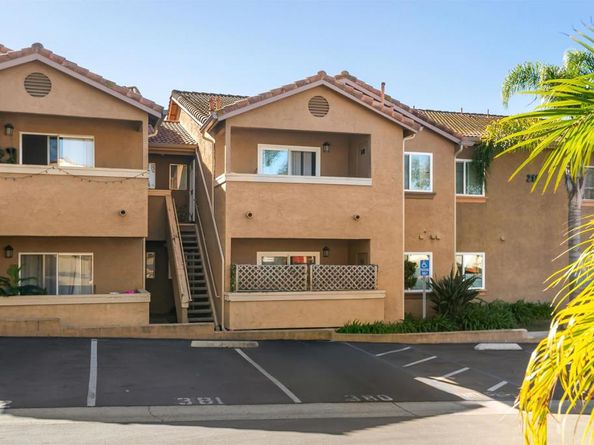 211 Woodland Pkwy, San Marcos CA 92069