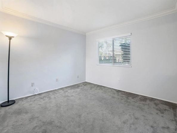 211 Woodland Pkwy, San Marcos CA 92069