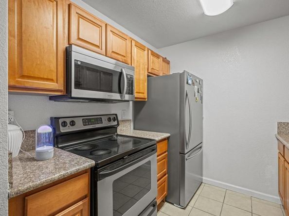 1350 N Escondido Boulevard 22, Escondido CA 92026