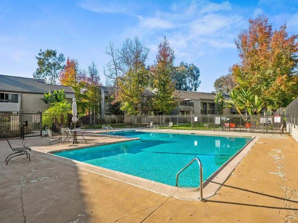 1350 N Escondido Boulevard 22, Escondido CA 92026