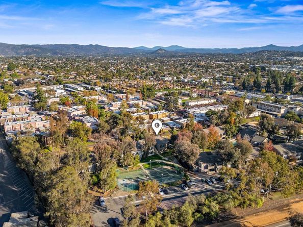 1350 N Escondido Boulevard 22, Escondido CA 92026