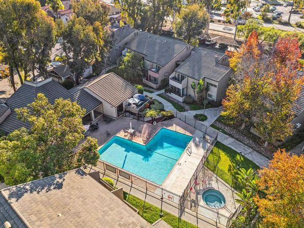 1350 N Escondido Boulevard 22, Escondido CA 92026