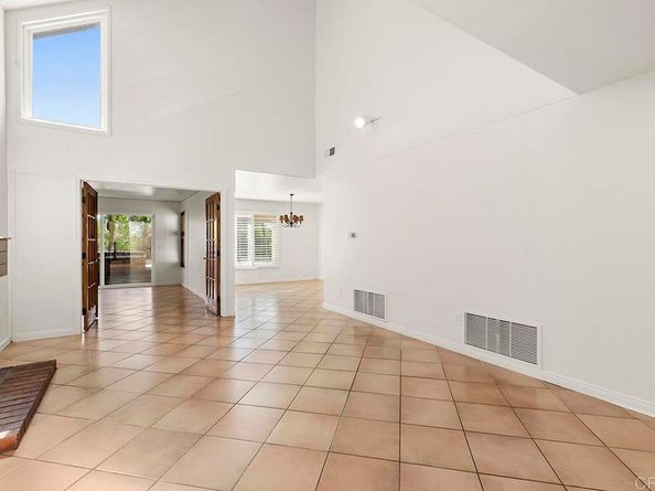 1519 Valleda Ln., Encinitas CA 92024