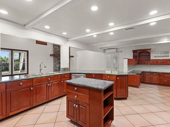 1519 Valleda Ln., Encinitas CA 92024