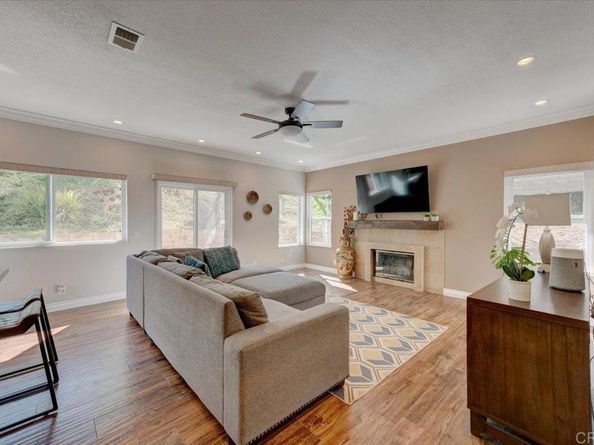 5163 Silver Bluff Drive, Oceanside CA 92057