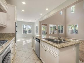 1789 Lemon Tree Ct, San Marcos CA 92078