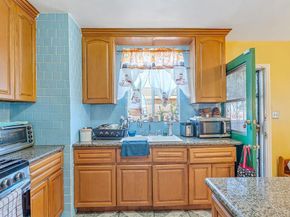 927 S Eucalyptus Ave, Inglewood CA 90301