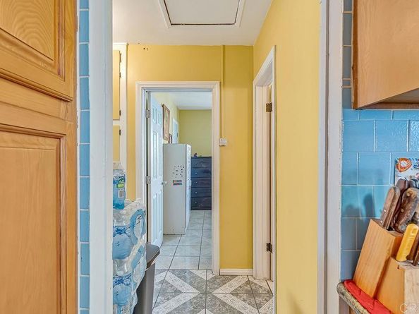 927 S Eucalyptus Ave, Inglewood CA 90301