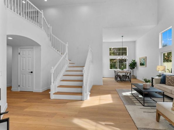 522 Lupine Way, Oceanside CA 92057