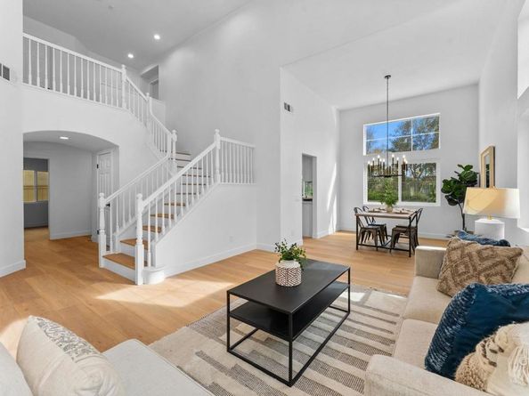 522 Lupine Way, Oceanside CA 92057