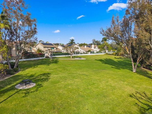 522 Lupine Way, Oceanside CA 92057