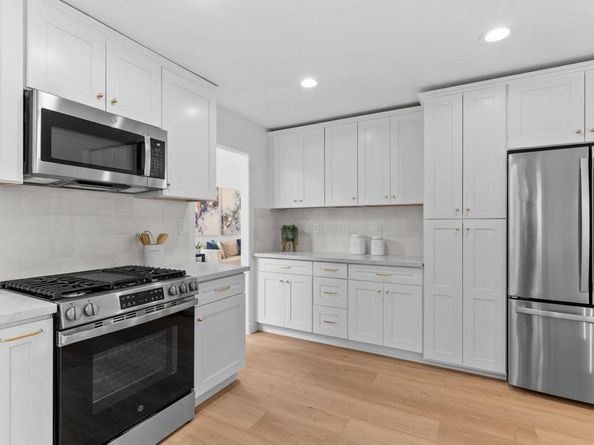 522 Lupine Way, Oceanside CA 92057