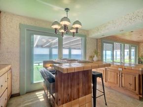 1931 S Pacific Street, Oceanside CA 92054