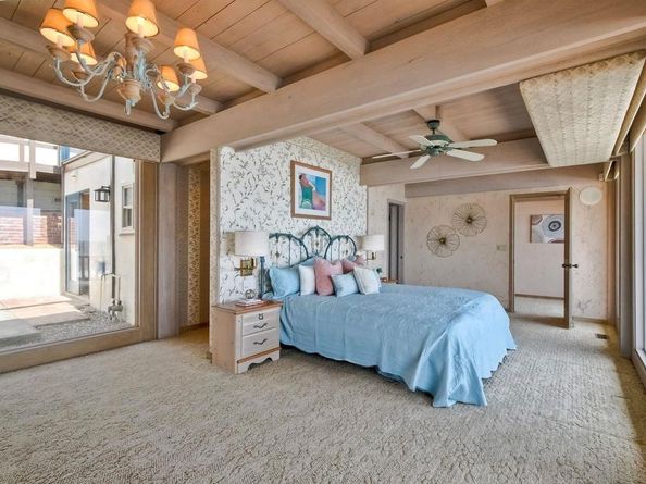 1931 S Pacific Street, Oceanside CA 92054