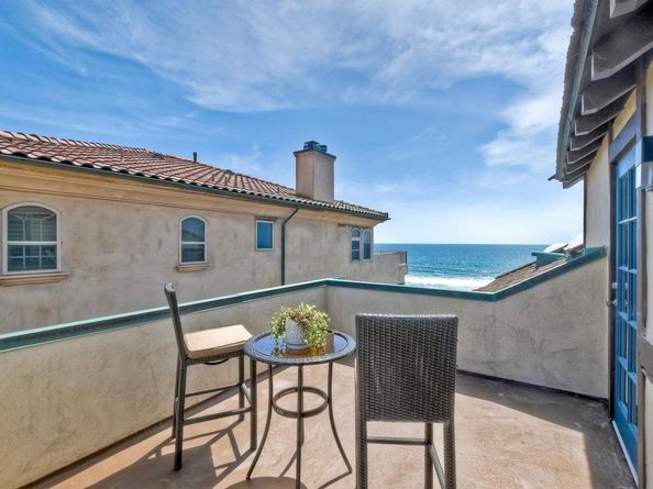 1931 S Pacific Street, Oceanside CA 92054