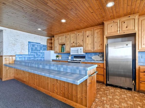 1931 S Pacific Street, Oceanside CA 92054