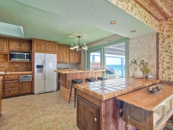 1931 S Pacific Street, Oceanside CA 92054