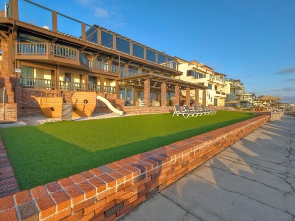 1931 S Pacific Street, Oceanside CA 92054