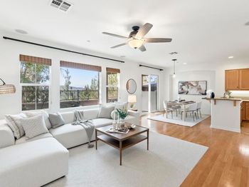 1215 Highbluff