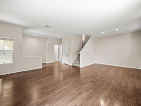 638 Sumner Way 2, Oceanside CA 92058