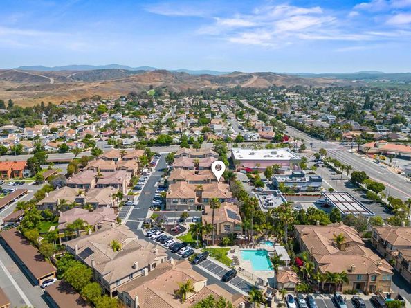 638 Sumner Way 2, Oceanside CA 92058