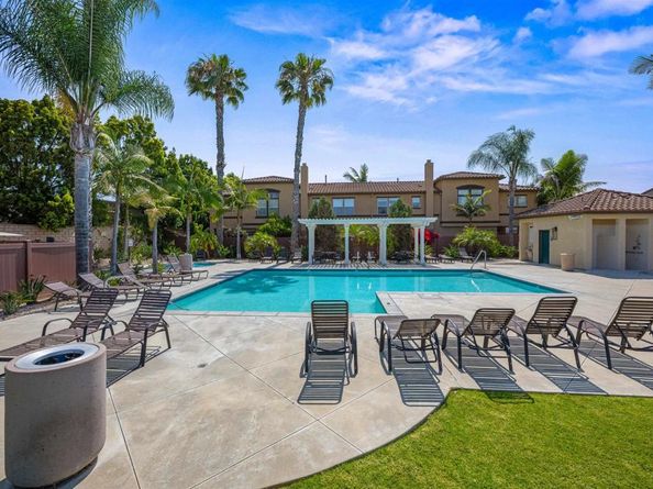 638 Sumner Way 2, Oceanside CA 92058