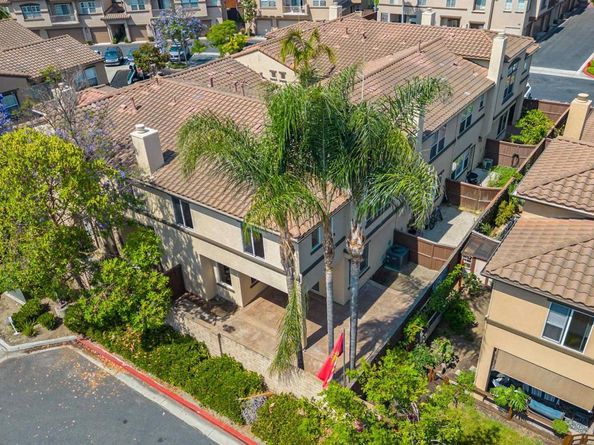 638 Sumner Way 2, Oceanside CA 92058