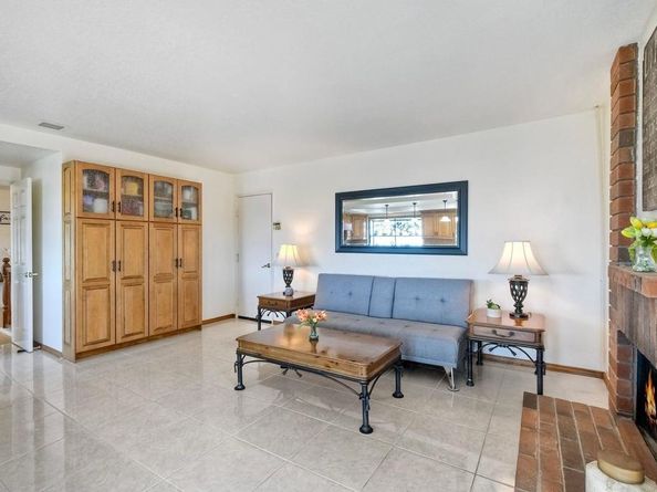 3829 Pinnacle Place, Escondido CA 92025