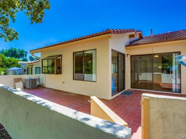 18035 Avenida Alozdra, San Diego CA 92128