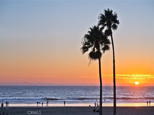 2212 W Oceanfront, Newport Beach CA 92663