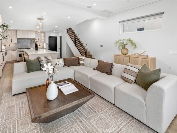 114 27th Street, Newport Beach CA 92663
