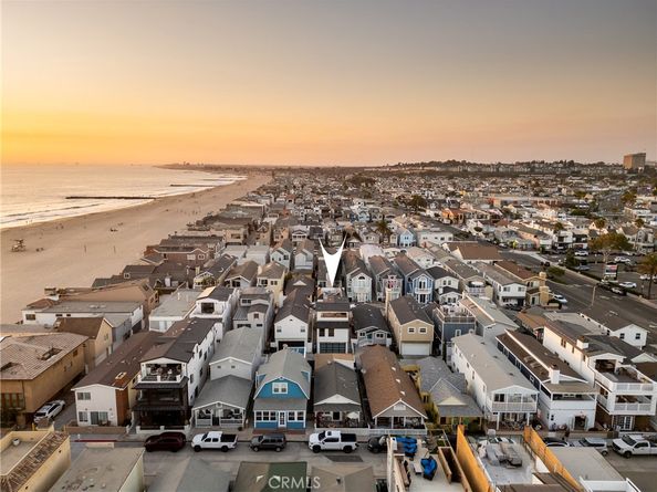 114 27th Street, Newport Beach CA 92663