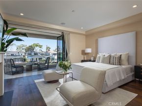 308 Grand Canal, Newport Beach CA 92662