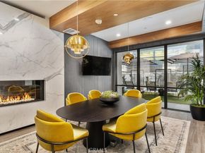 1333 S Orange Grove Avenue 304, Los Angeles CA 90019