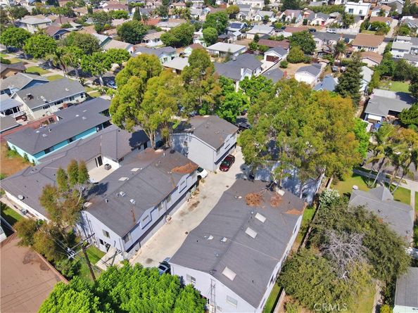 376 E Hillsdale Street, Inglewood CA 90302