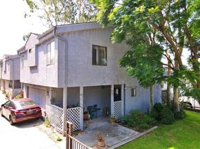 376 E Hillsdale Street, Inglewood CA 90302