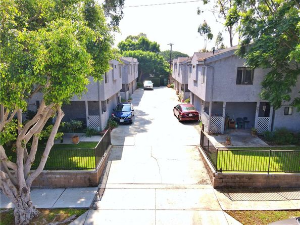 376 E Hillsdale Street, Inglewood CA 90302