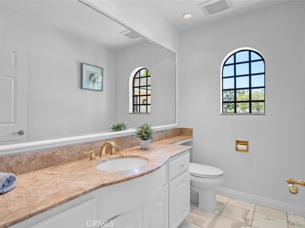 21 Santa Catalina Dr, Rancho Palos Verdes CA 90275