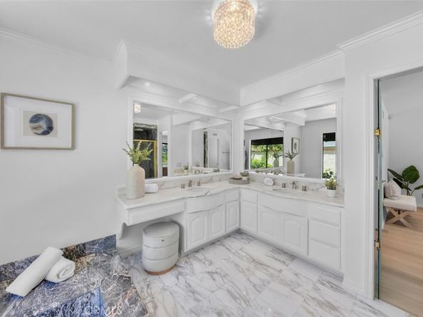 21 Santa Catalina Dr, Rancho Palos Verdes CA 90275