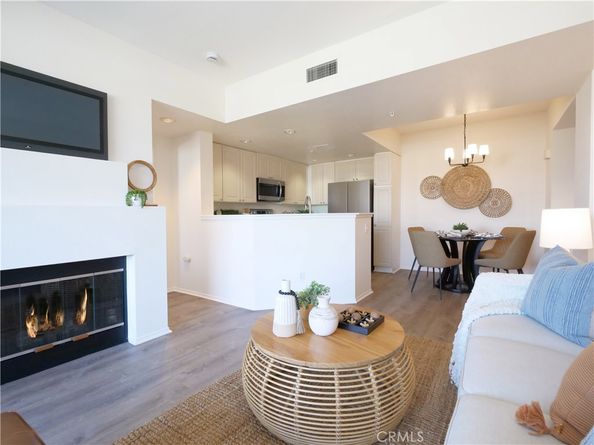 1281 Cabrillo Avenue 303, Torrance CA 90501