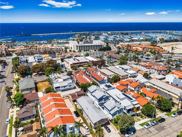 410 N Broadway C, Redondo Beach CA 90277