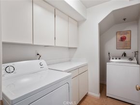 669 W 40th 2, San Pedro CA 90731
