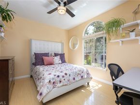 112 Santa Barbara Court, Lake Forest CA 92610